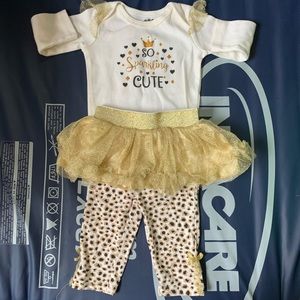 🌵2 for $15🌵 Sparkling Cute Outfit